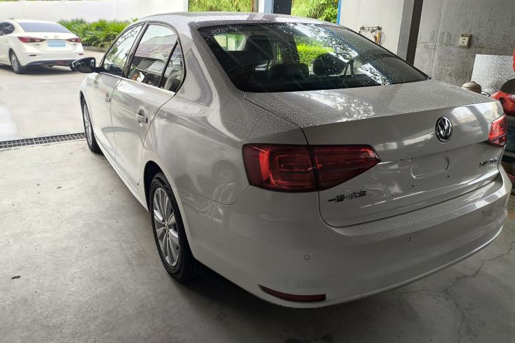 Used Volkswagen Sagitar 2015 1.6L Automatic Comfort Model Exterior 3