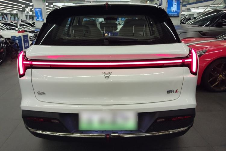 Used NETA L 2024 Extended-Range 310 Flash-Charge Red Edition
