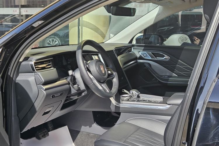 Used Hongqi HS7 PHEV 2024 2.0T PHEV Four-Wheel Drive Flagship Edition 6 Seats
