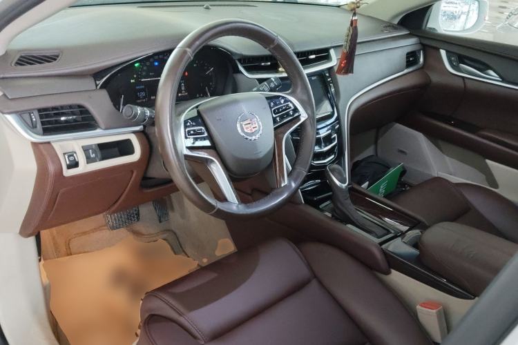 Used Cadillac XTS 2014 28T Comfort Version
