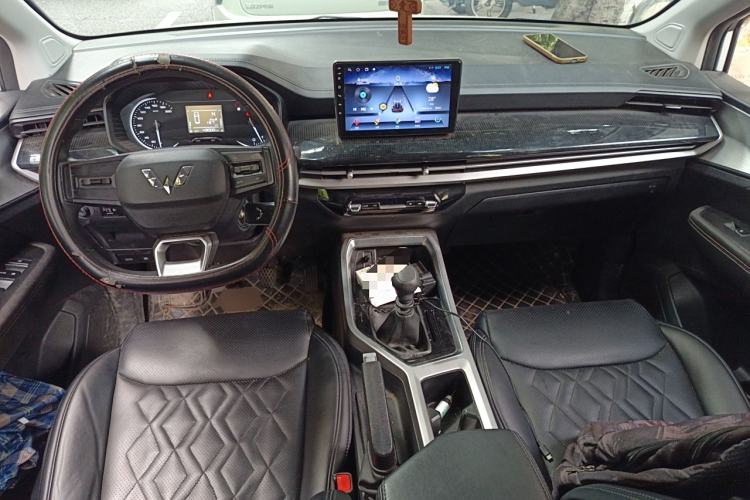 Used Wuling Jiachen 2022 1.5L Manual Enjoyment Elite Model
