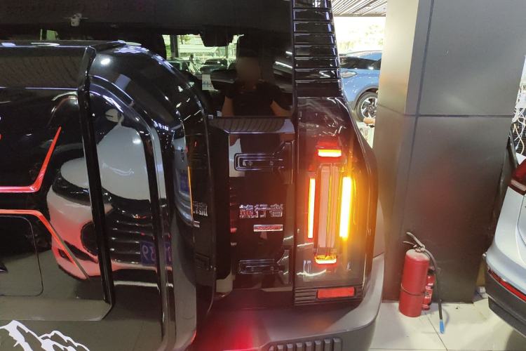 Used JETOUR Traveler 2023 2.0T All-Wheel Drive Conquer PRO