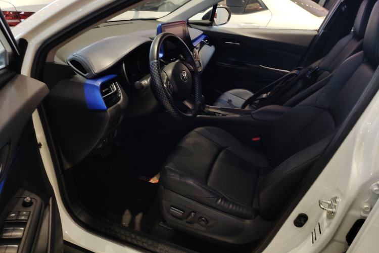 Used Toyota C-HR 2022 2.0L Leading Edition