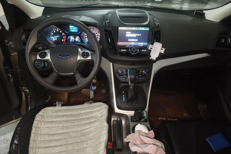 Used Ford Kuga 2015 1.5L GTDi Two-Wheel-Drive Comfort Model
