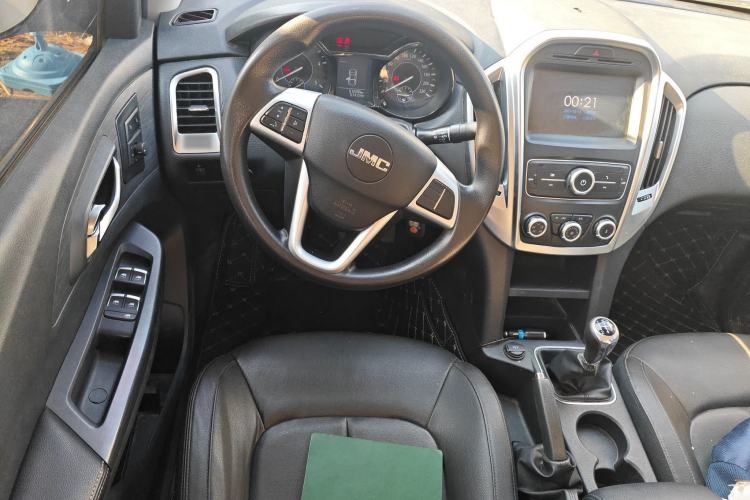 Used JMC Baodian 2022 2.5T Diesel 4x4 Prestige Edition Long Wheelbase JX4D25A6L