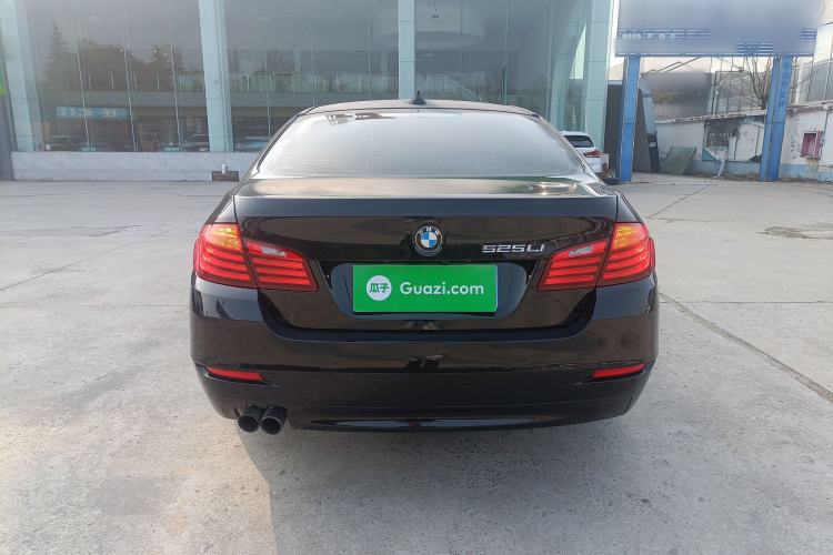 Used BMW 5 Series 2014 525Li Leading Model
