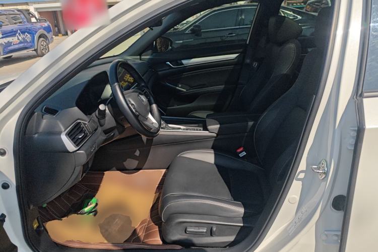 Used Honda Inspire 2022 260TURBO Elegant Edition Left Front Seat