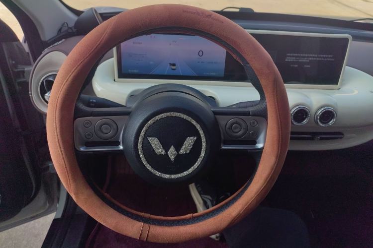 Used Wuling Bingo 2023 333 km Lingxi Connected Version
