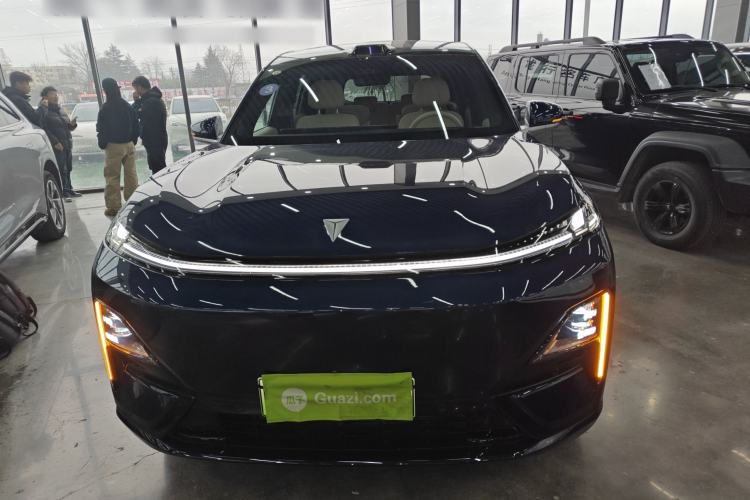 Used Deepal S09 2025 Four-Wheel Drive Ultra+ Custom Edition Front