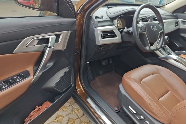 Used Geely Auto Emgrand X7 Sport 2016 1.8TD Automatic All-Wheel-Drive ZhiZun Edition Driver Seat