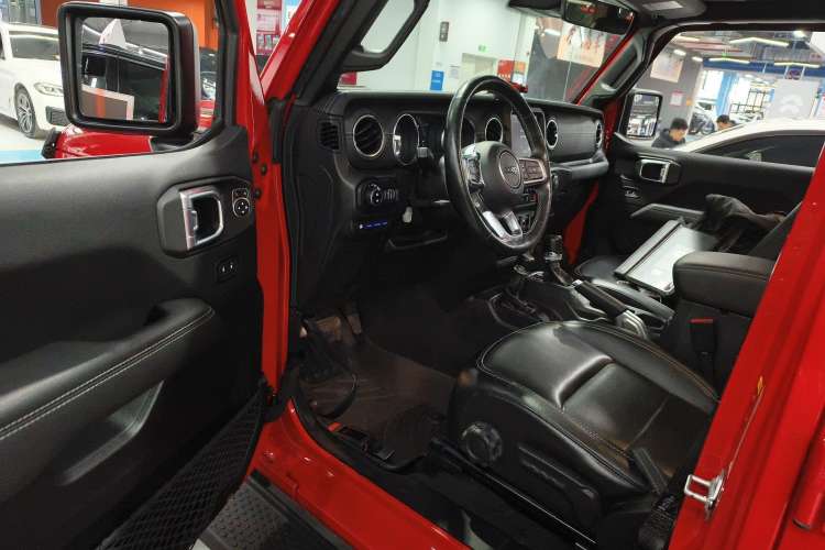 Used Jeep Wrangler New Energy 2021 Four-Door 2.0T 4xe Sahara First Edition