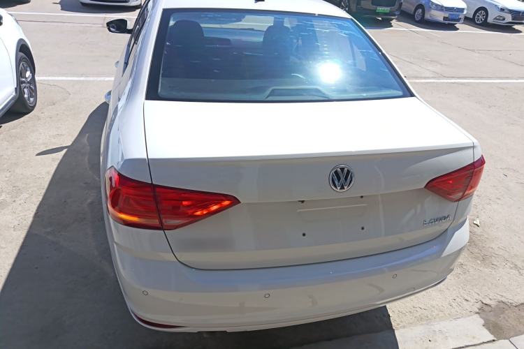 Used Volkswagen Lavida 2017 1.6L Automatic Fashion Edition
