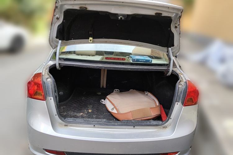 Used Buick Excelle 2013 1.5L Manual Classic Model
