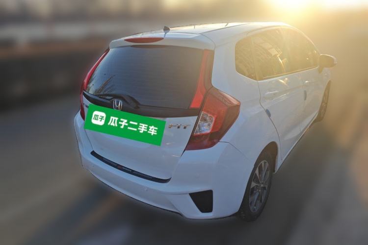 Used Honda Fit 2016 1.5L LXS CVT Comfort Sunroof Version
