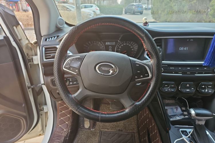 Used GAC Trumpchi GS4 2015 200T G-DCT Luxury Edition Steering Wheel