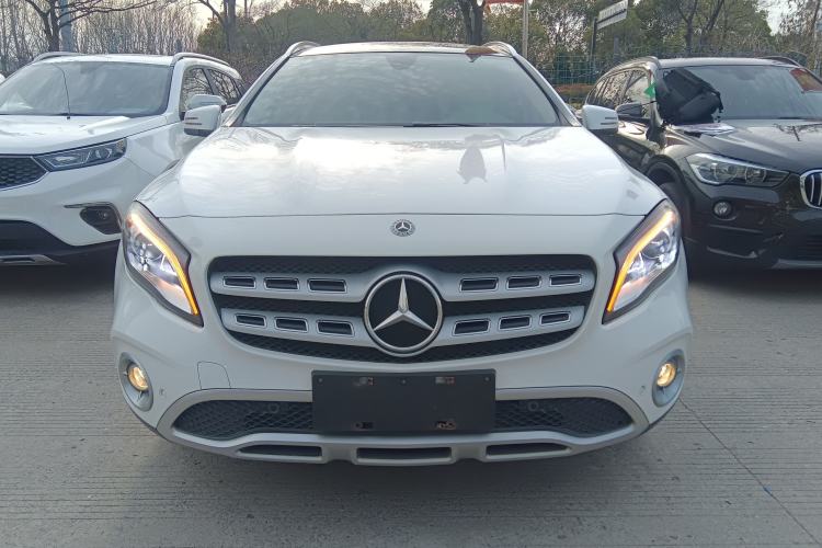 Used Mercedes-Benz GLA 2017 GLA 220 4MATIC Fashion Model