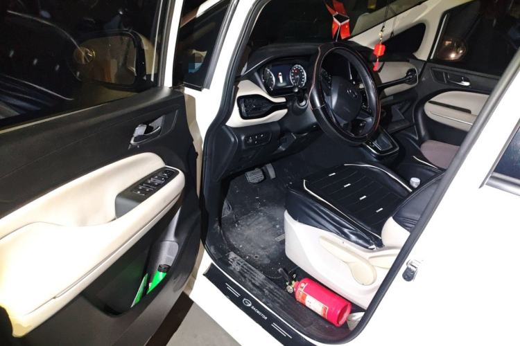 Used GAC Trumpchi M6 2019 270T DCT Elite Edition (7-seater) China VI