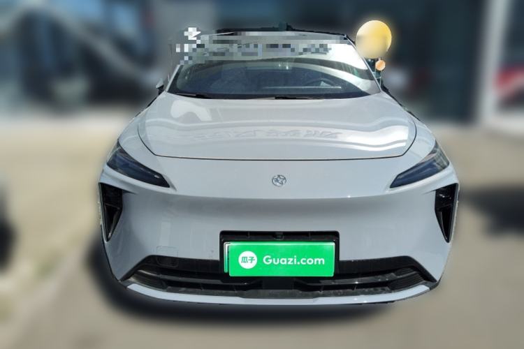 Used Venucia V DD-i 2025 Orca 150km Joyful Journey Edition
