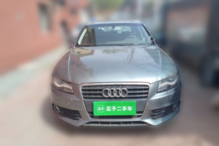 Used Audi A4L 2012 2.0 TFSI automatic standard version