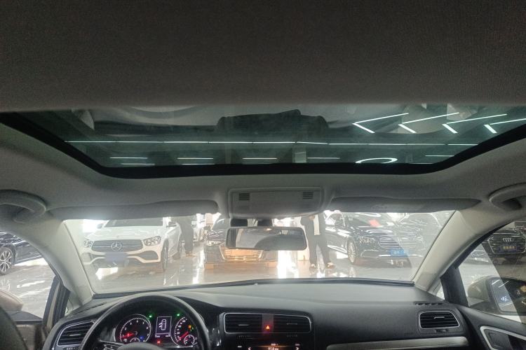 Used Volkswagen Golf 2020 Zhiai Edition 280TSI DSG Comfort Model
