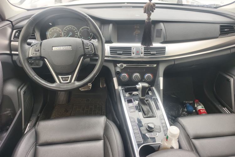 Used Haval H7 2017 Red-Label H7L 2.0T Automatic Prestige Model
