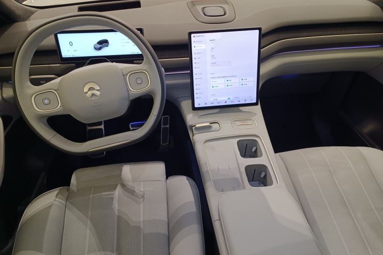 Used Nio ES8 2024 75 kWh Executive Edition