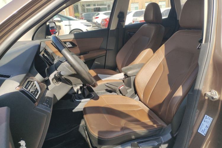 Used FAW Senya R7 2017 1.6L Manual Luxury Model
