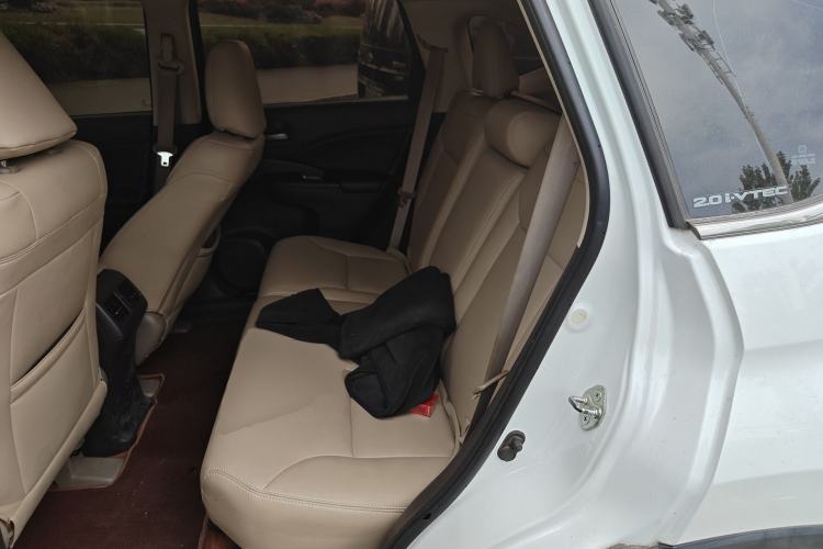 Used Honda CR-V 2012 2.0L two-wheel drive urban version
