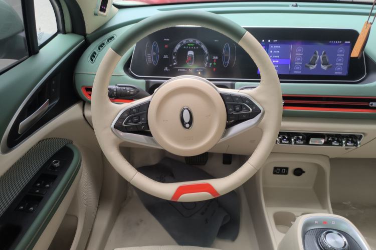 Used ORA Good Cat 2022 Morandi Edition 400km Standard Range Premium Version Lithium-Ion Battery
