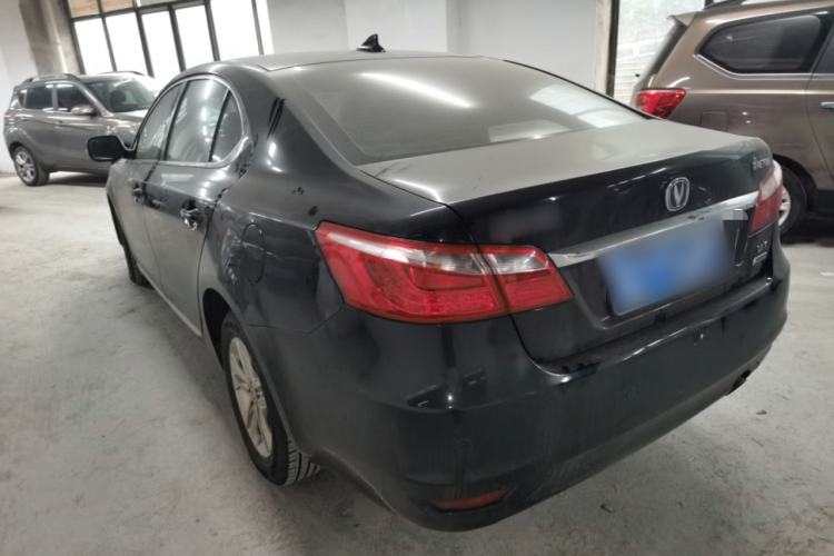 Used CHANGAN Raeton 2014 1.8T Automatic Elite Anniversary Edition China IV Standard