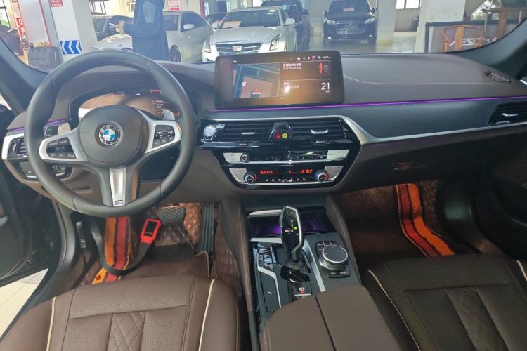 Used BMW 5 Series 2021 530Li Leading Model M Sport Package
