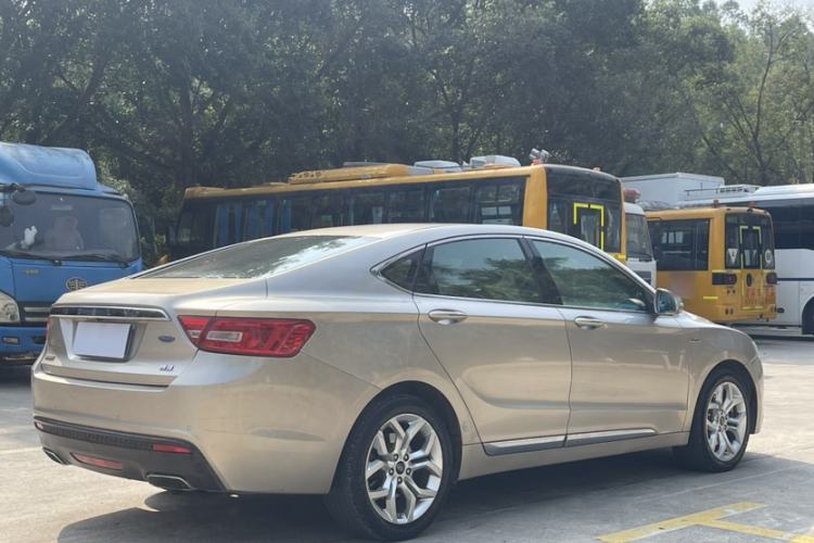 Used Geely Auto Emgrand GT 2015 1.8T Premium Model Exterior 5