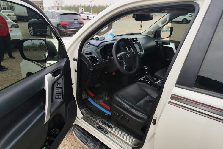 Used Toyota Prado 2018 3.5L Automatic TX-L with Rear-Mounted Spare Tire Driver Seat