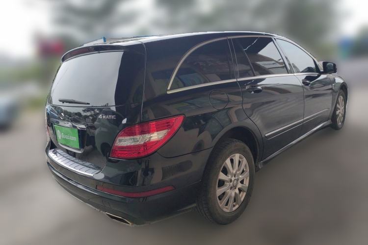 Used Mercedes-Benz R-Class 2017 R 320 4MATIC Business Edition Prestige Model