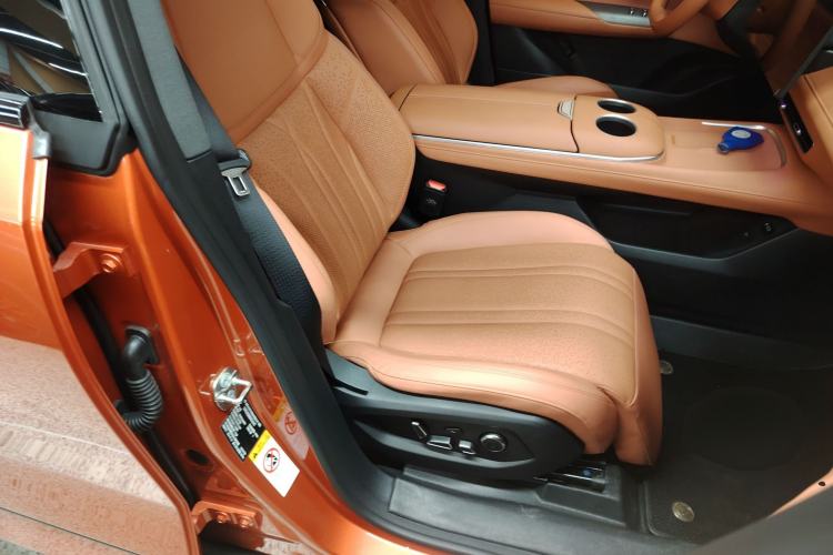 Used Deepal S07 2024 215Max Qiankun Intelligent Driving ADS SE Range-Extended Version
