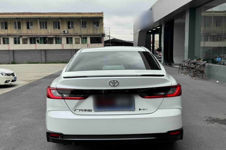 Used Toyota Camry 2026 Model Dual-Engine 2.0HSE Sport Lite Edition Exterior 7