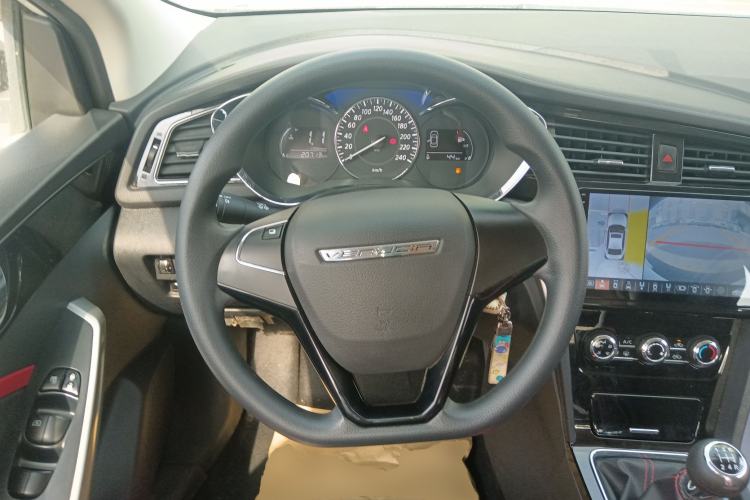 Used Venucia D60 2020 1.6L Entry Manual Comfort Edition
