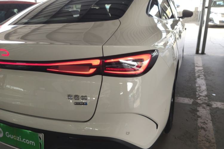 Used BYD Seal 06 New Energy 2025 DM-i Smart Drive 80KM Luxury Model Right Rear Taillight