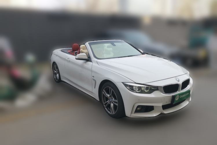 Used BMW 4 Series 2019 425i Convertible M Sport Package Front Right 45 Deg
