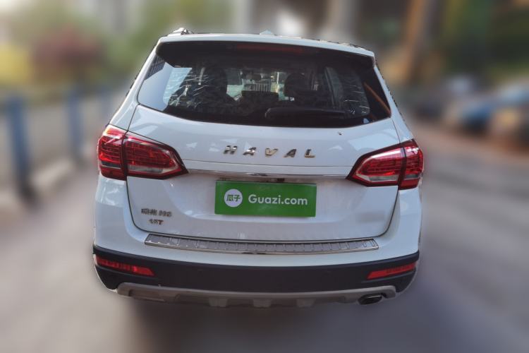 Used Haval H6 2015 Revised Version Sport Edition 1.5T Manual Transmission Two-Wheel Drive Elite Grade Rear