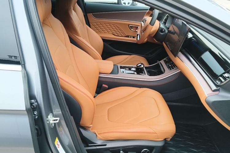 Used BYD Han 2022 EV Genesis Edition 715 km Front-Wheel-Drive Flagship Model
