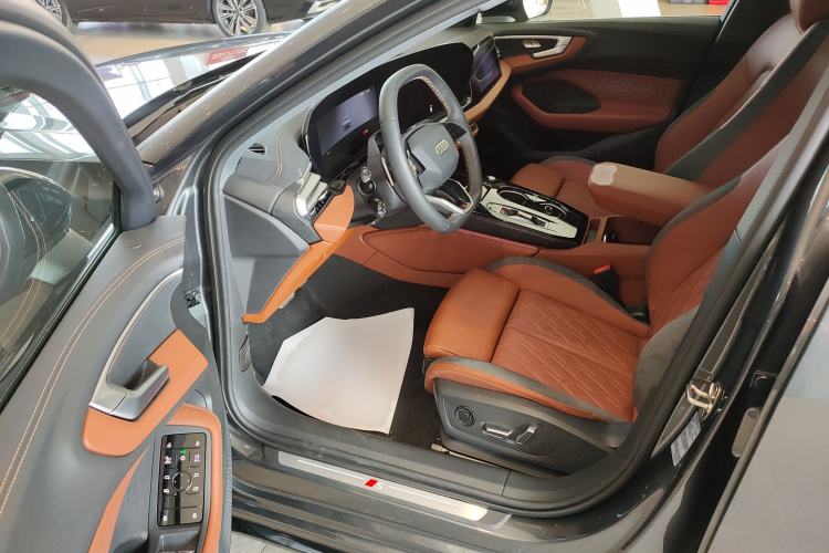 Used Audi A5L 2026 2.0T Sport Plus
