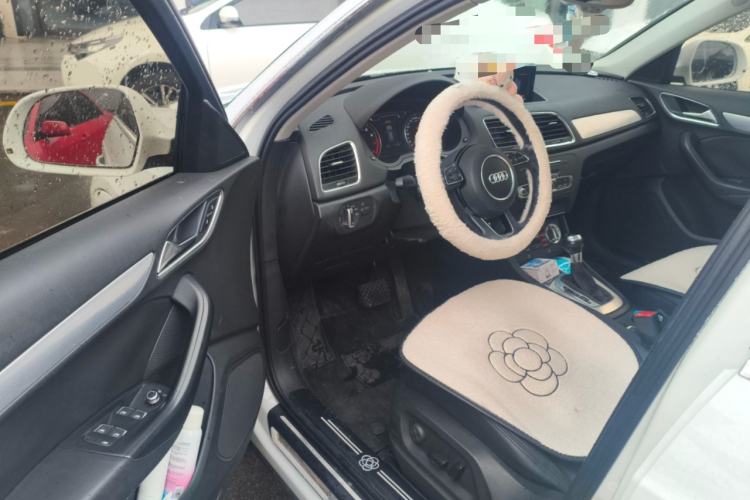 Used Audi Q3 2015 30 TFSI Comfort Model