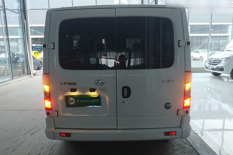 Used SAIC MAXUS Xintu V80 2024 Aotuntong Value Edition 6MT Short Wheelbase Ultra-Low Roof 127 Ps 5/6 Seats Rear