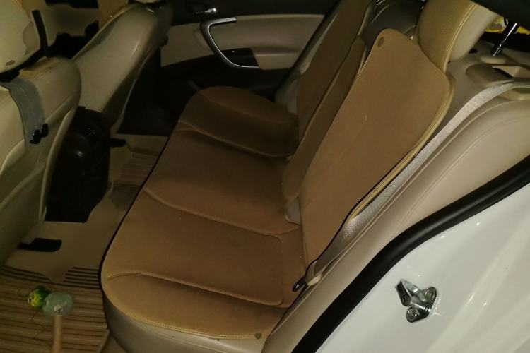 Used Buick Regal 2015 2.0L Leading Fashion Edition