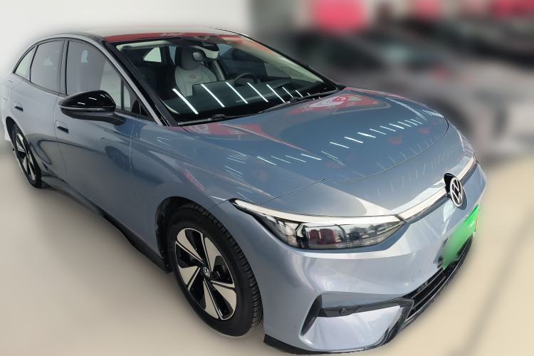 Used Volkswagen ID.7 VIZZION 2024 AIR model Front Right 45 Deg