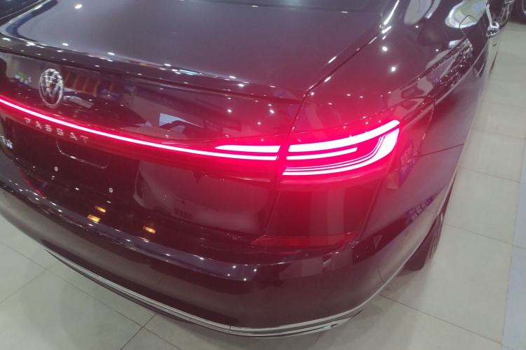 Used Volkswagen Passat 2025 Outstanding Model 380TSI Starry Dragon Glorious Edition