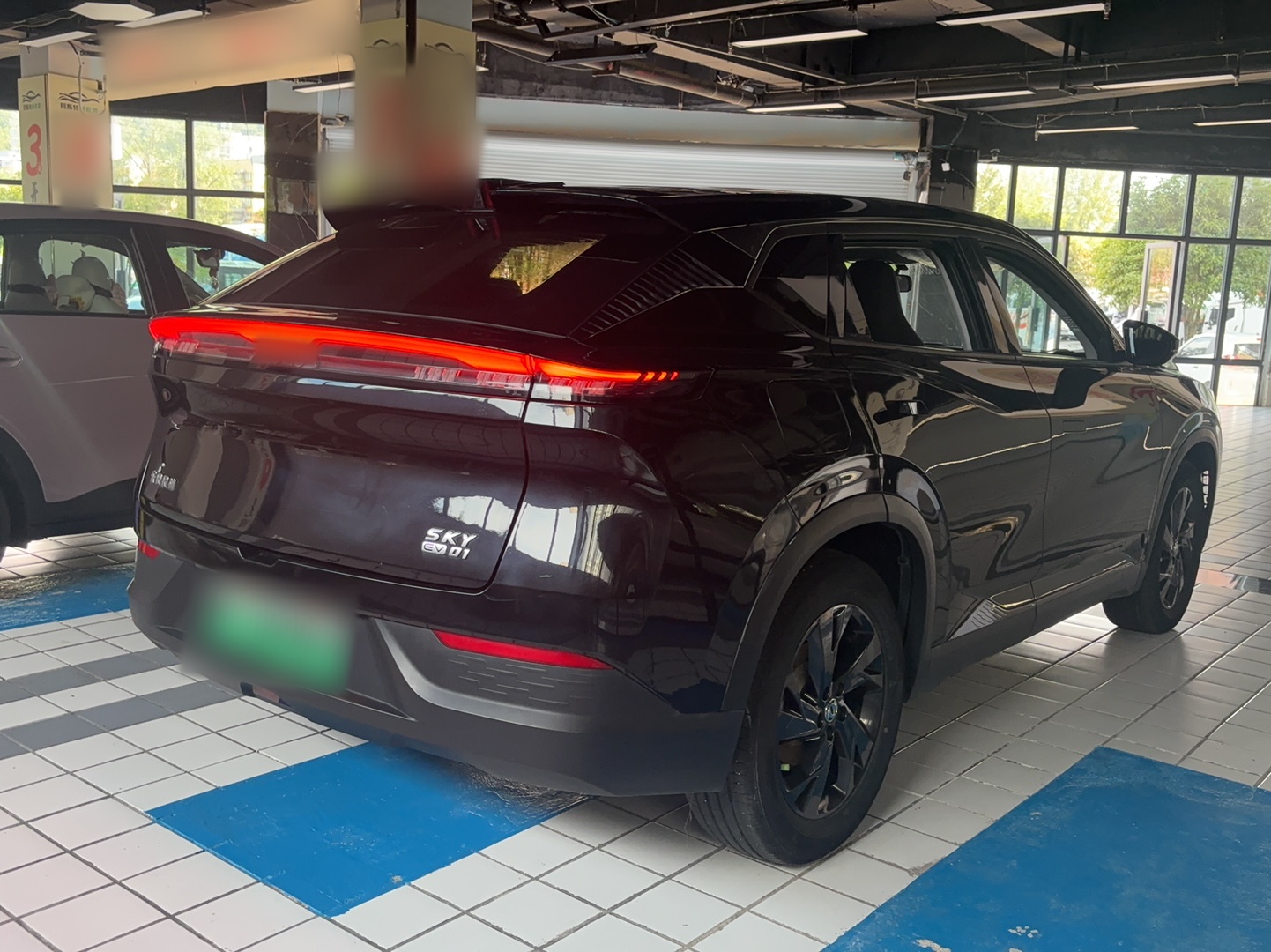 Dongfeng Aeolus SKY EV01 2023 445 km AIR — снимка 6