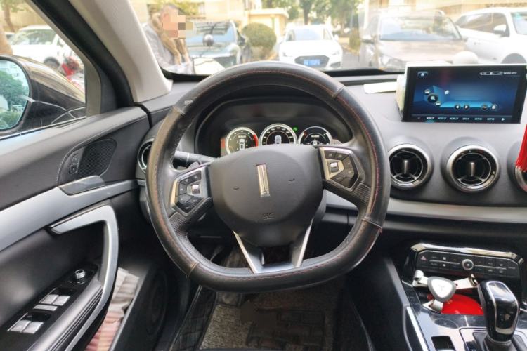 Used Wey VV7 2017 VV7c 2.0T Supreme Model
