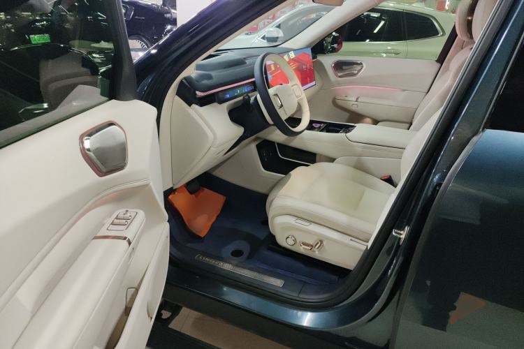 Used Lynk & Co 900 2025 2.0T Ultra Left Front Seat